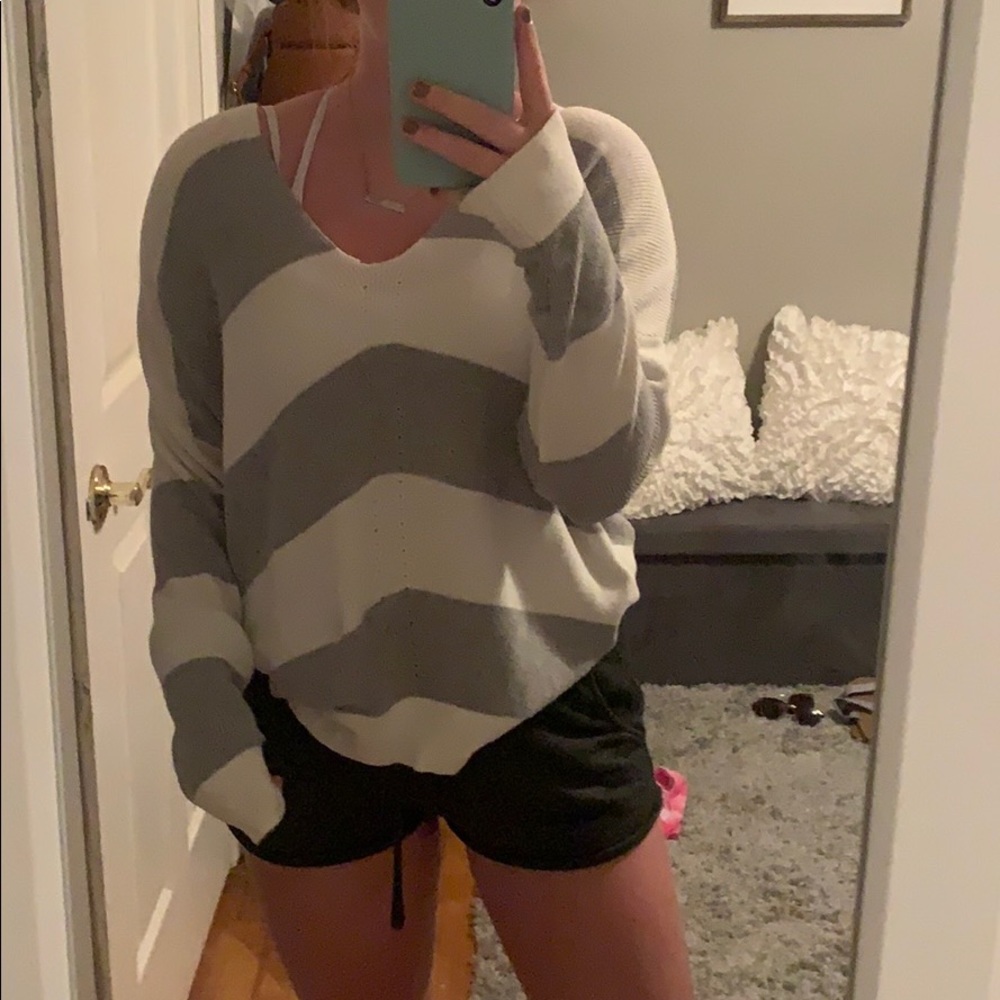 Forever 21 Sweater